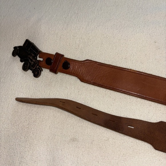 Vintage Mens Brown Leather Belt with Ford Model T Bronze Buckle Sz44 - Picture 8 of 12